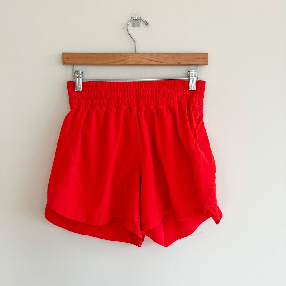 Lululemon Hotty Hot HR Short 4" Lined Swift Fabric Carnation Red 8